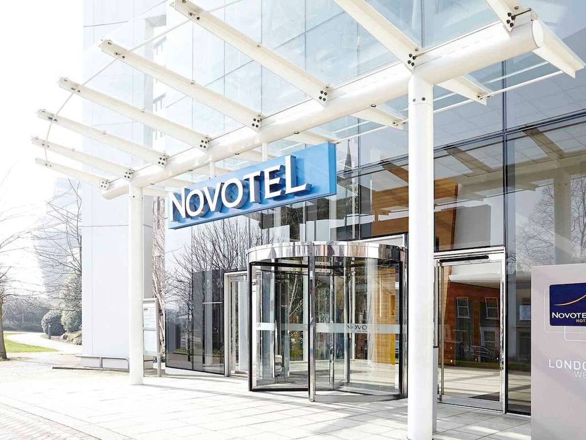 Novotel London West