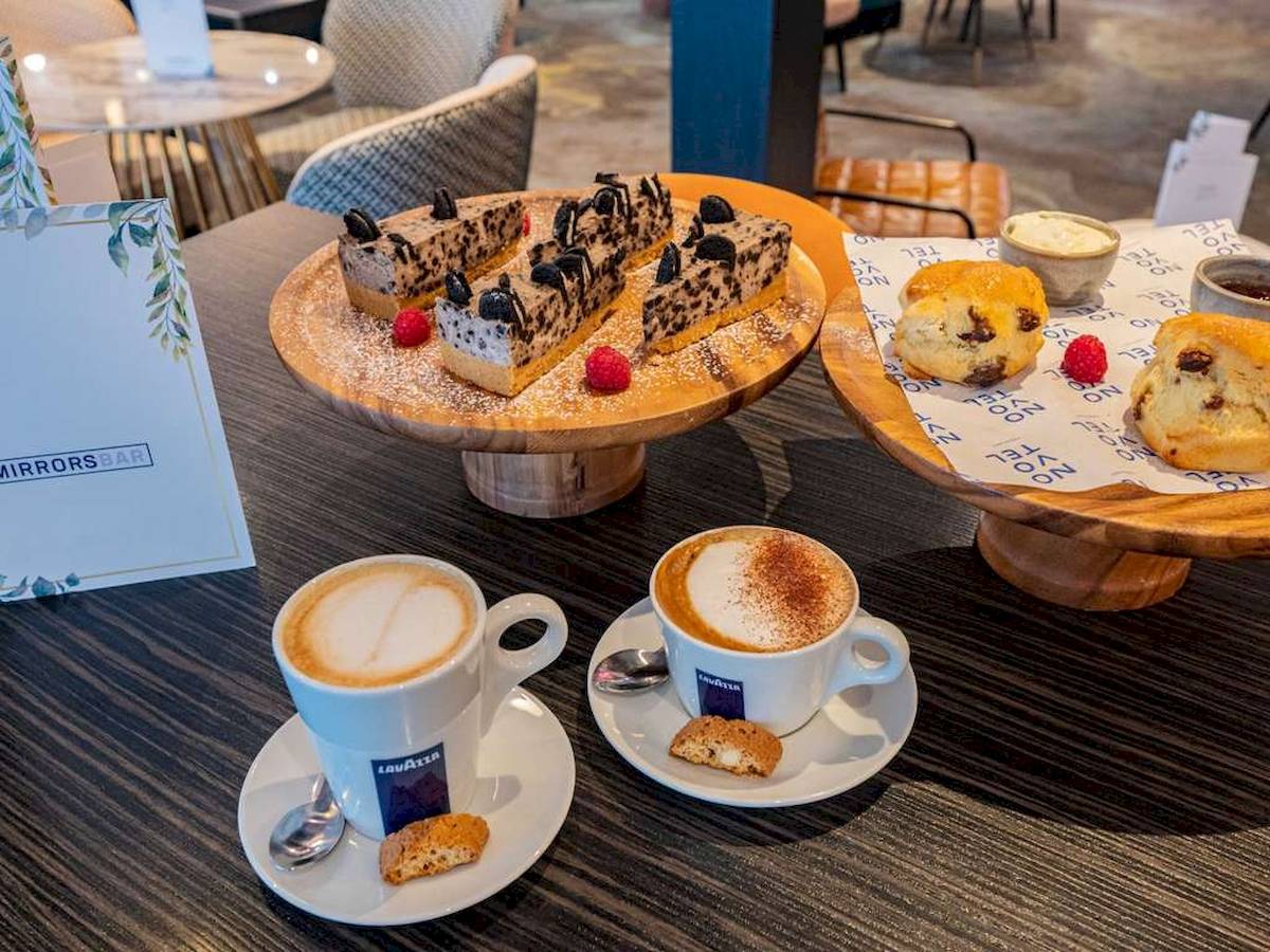 Novotel London West