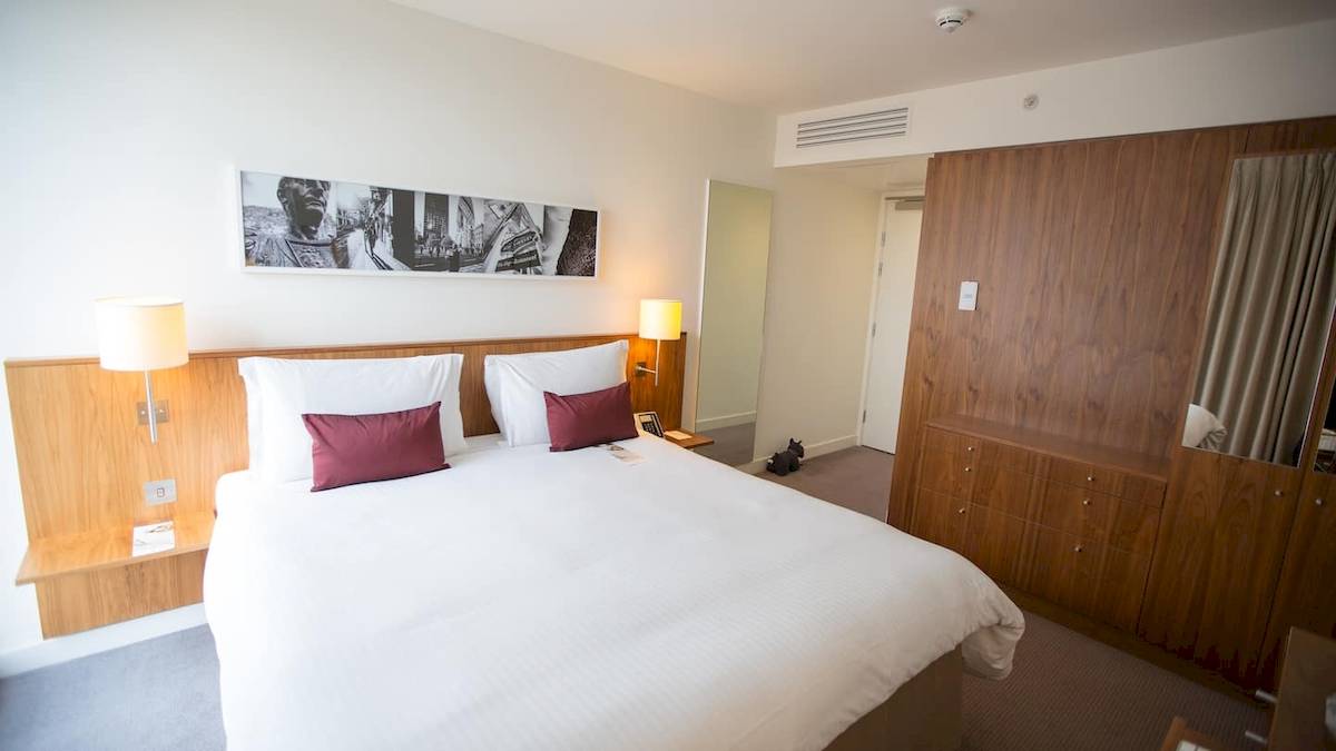 DoubleTree by Hilton Tower of London