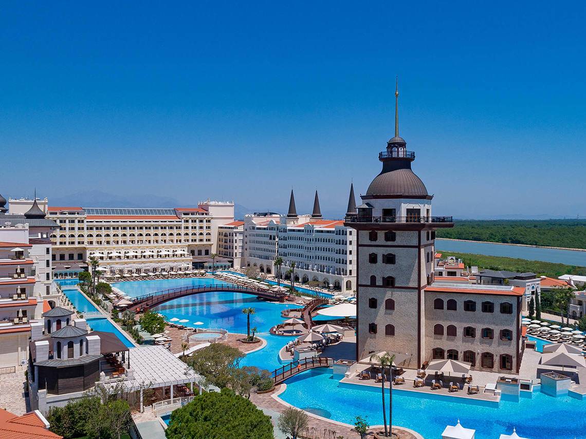 Titanic Mardan Palace in Lara