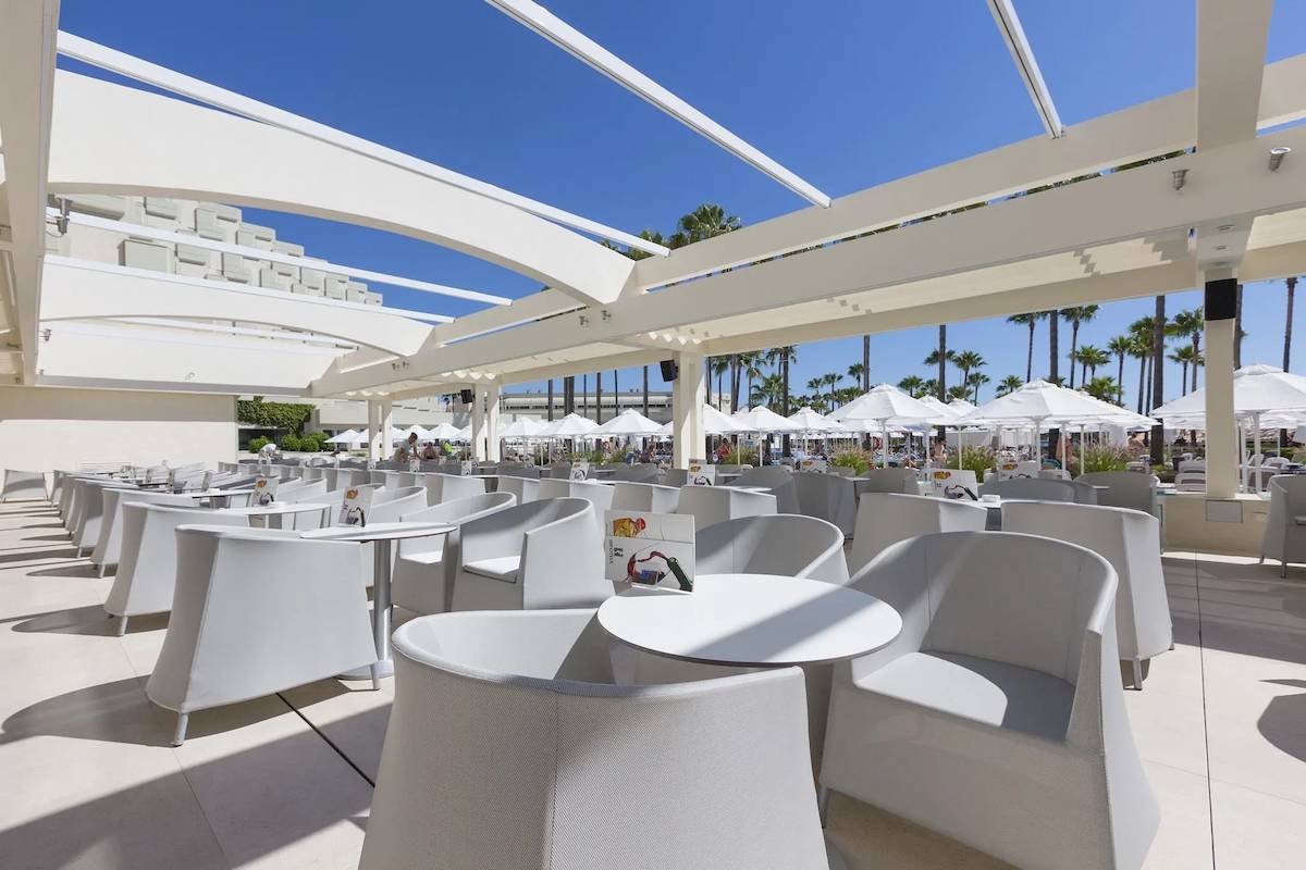 Hotel Mediterráneo in Sa Coma