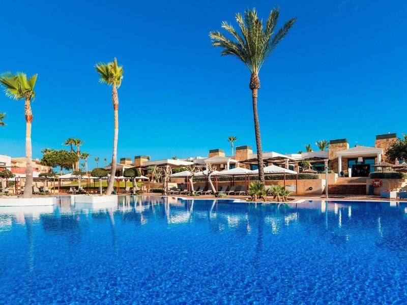Punta Prima Resort & Spa