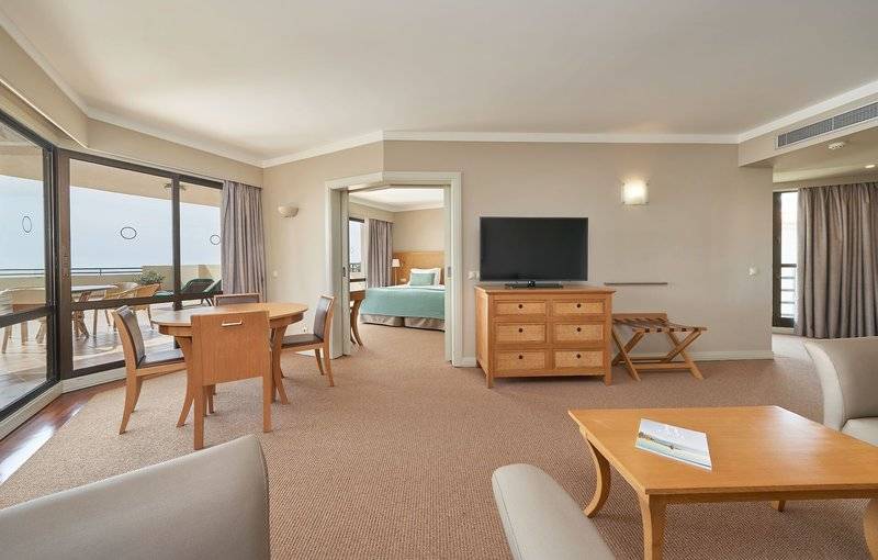 Suite Hotel Eden Mar in Madeira