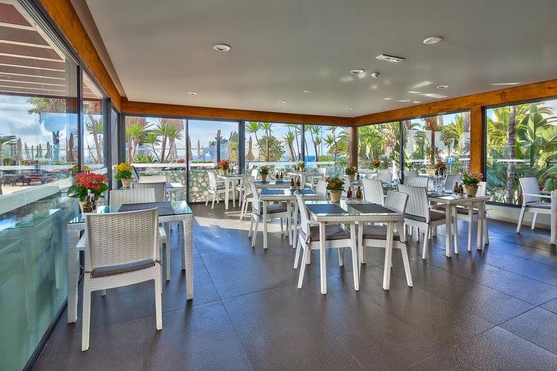 The Views Oasis Hotel in Madeira