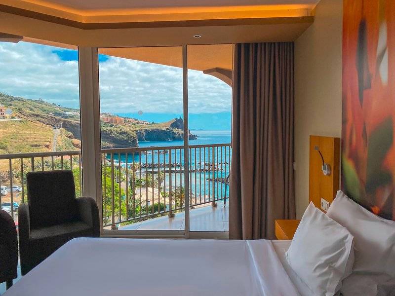 The Views Oasis Hotel in Madeira