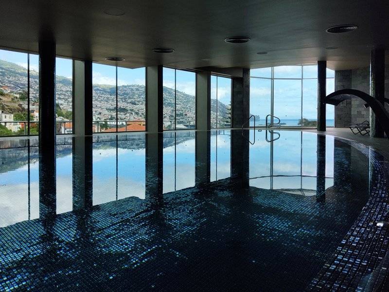 Hotel The Views Baía