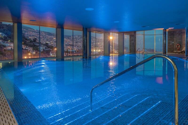 Hotel The Views Baía