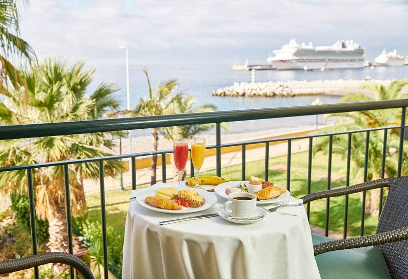 Porto Santa Maria Hotel in Madeira