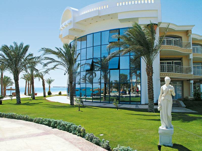 Palm Royale Soma Bay