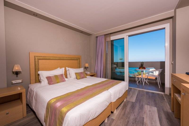 Alexandra Beach Resort in Zakynthos