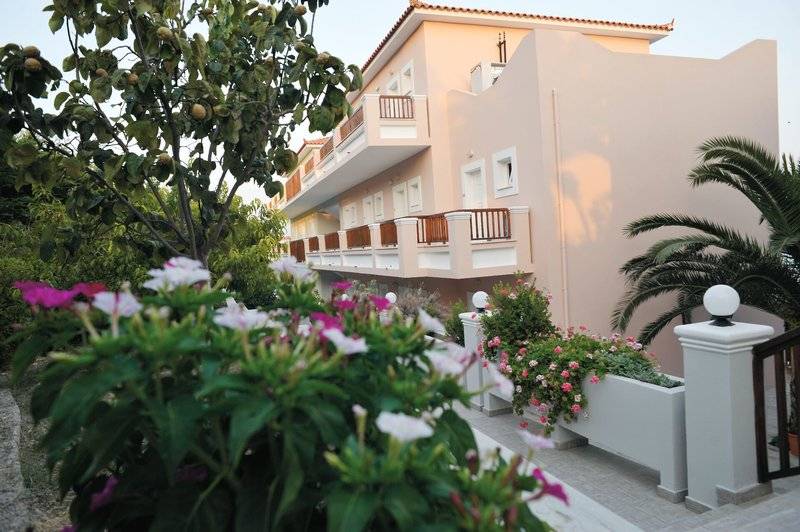 Naftilos Boutique Hotel in Samos