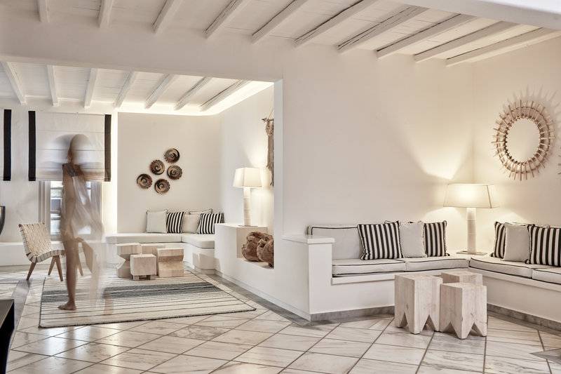 Mr and Mrs White Paros Hotel