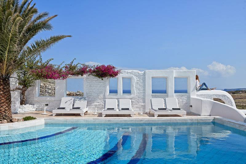 Mr and Mrs White Paros Hotel