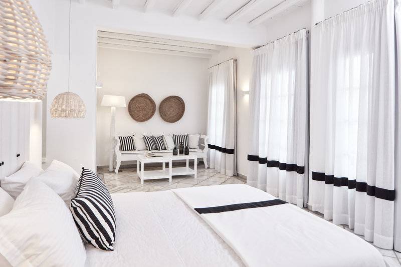 Mr and Mrs White Paros Hotel