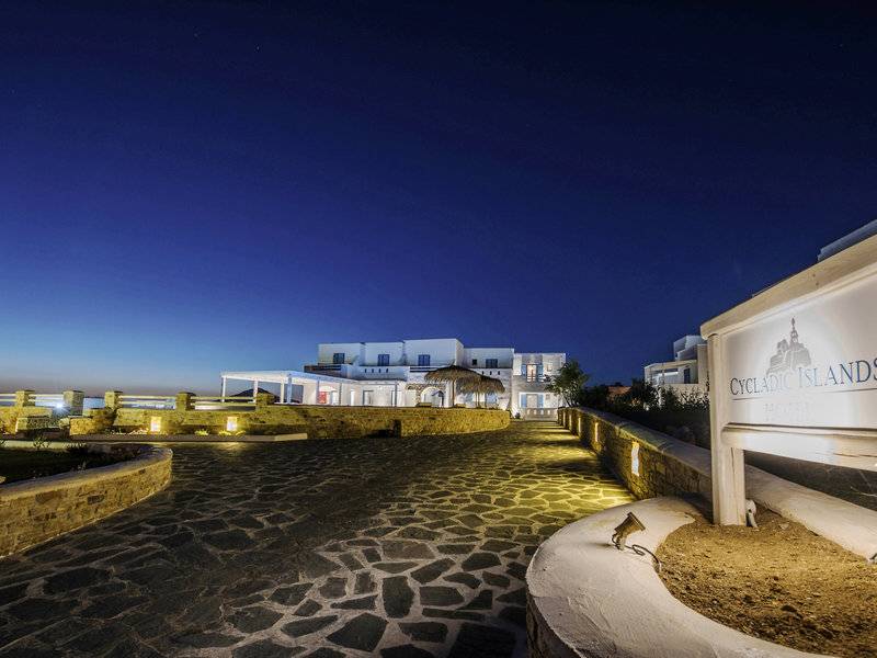Cycladic Islands Hotel & Spa in Naxos