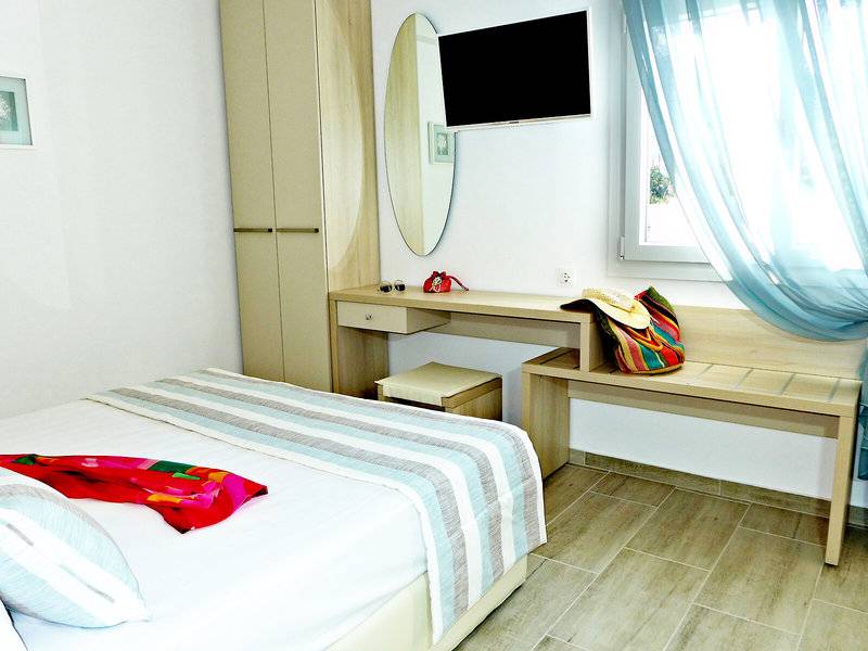 Amaryllis Paros Beach Hotel