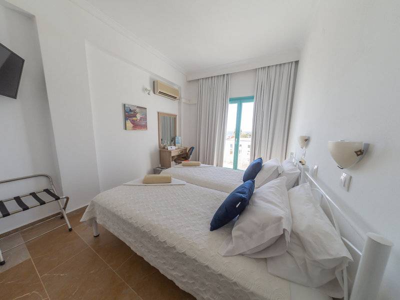 Amaryllis Paros Beach Hotel