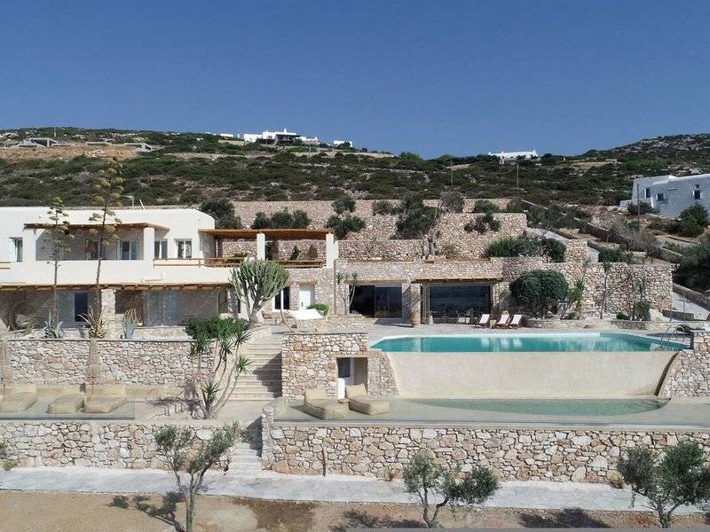Mythic Hotel in Paros