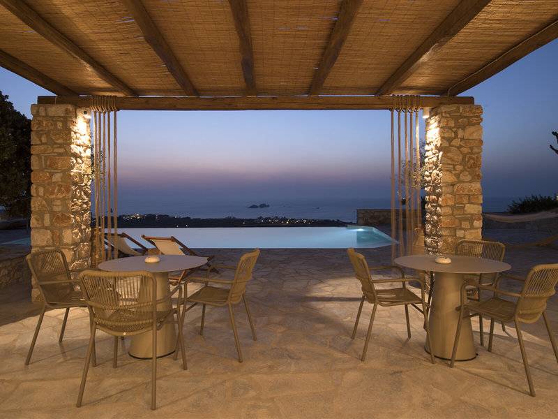 Mythic Hotel in Paros