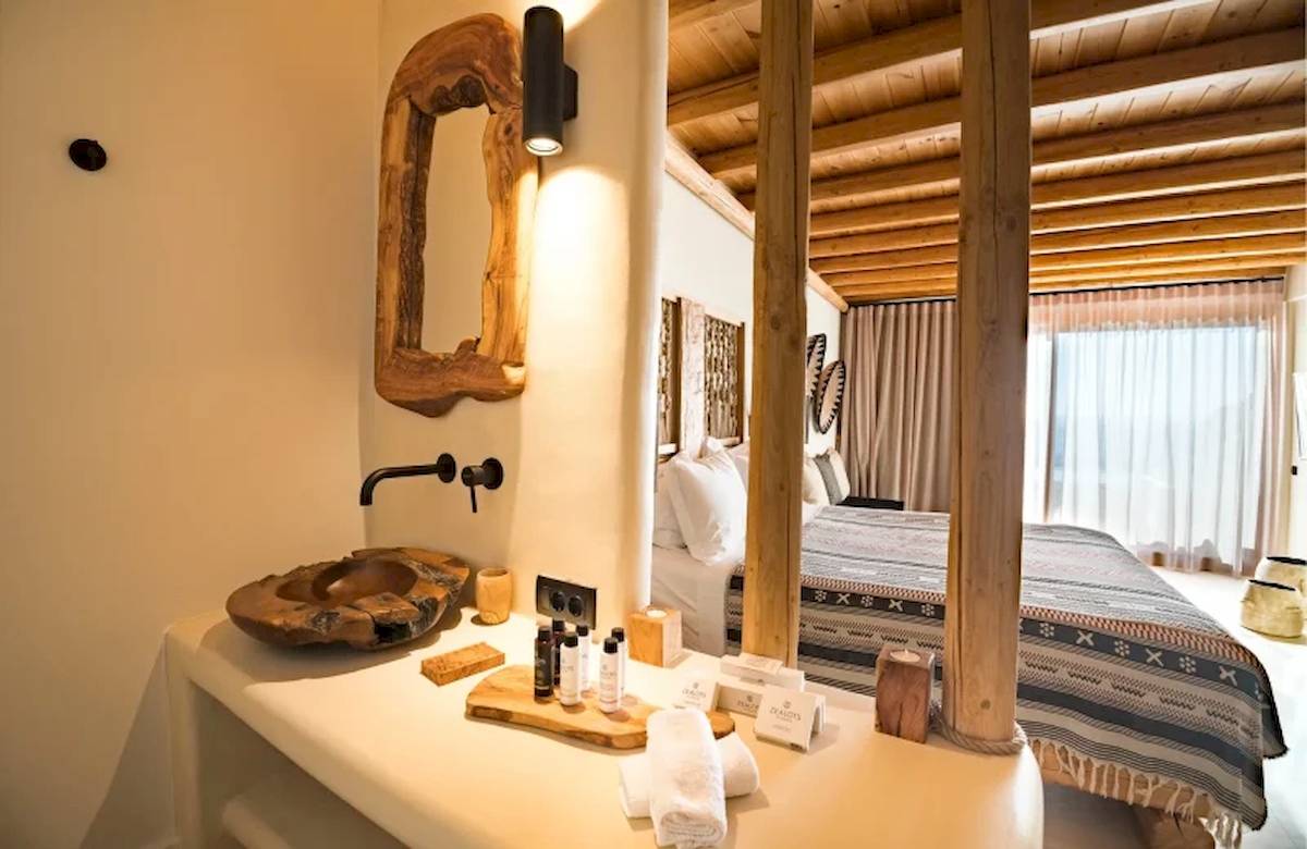 Mythic Hotel in Paros