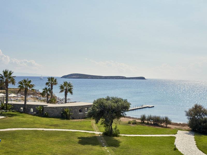Poseidon of Paros Hotel & Spa in Paros