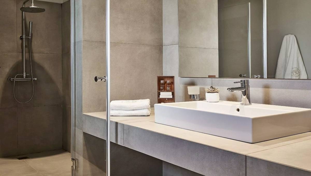 Poseidon of Paros Hotel & Spa in Paros