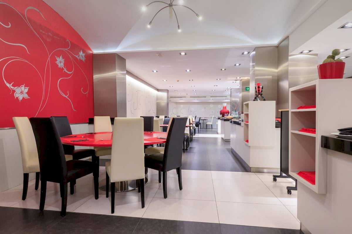 Ciutadella Barcelona Hotel in Barcelona