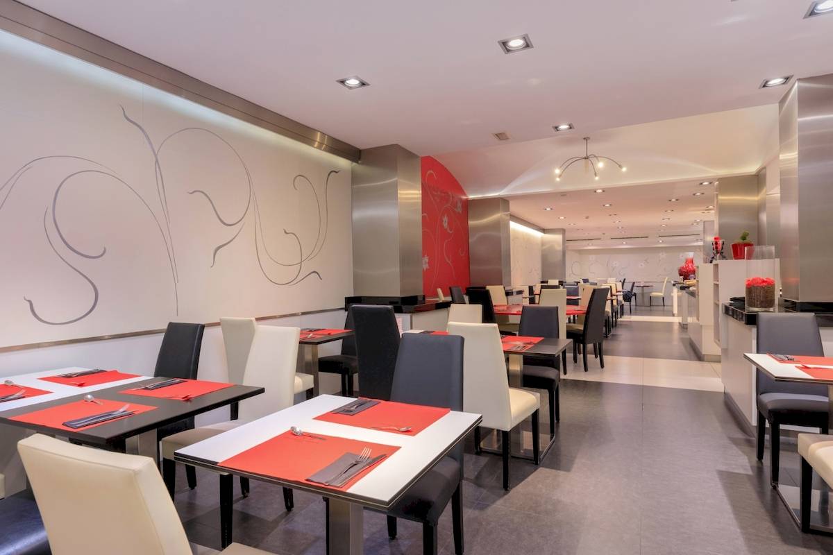 Ciutadella Barcelona Hotel in Barcelona