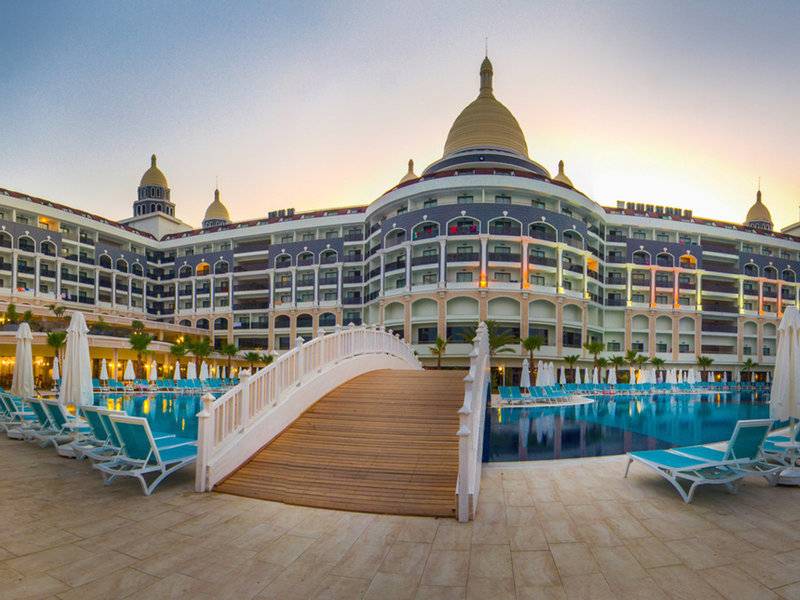 Diamond Premium Hotel & Spa - Side