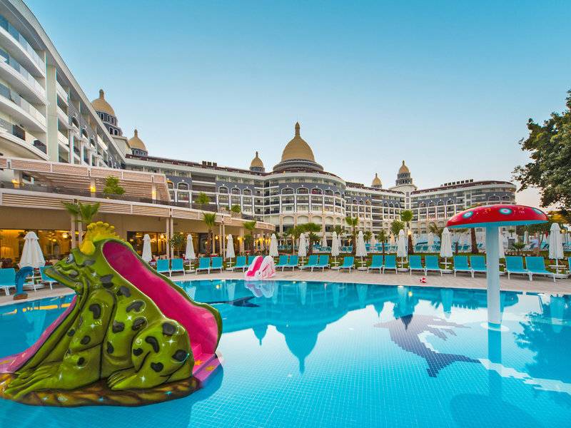 Diamond Premium Hotel & Spa - Side