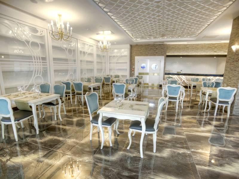 Azura Deluxe Resort & Spa - Alanya