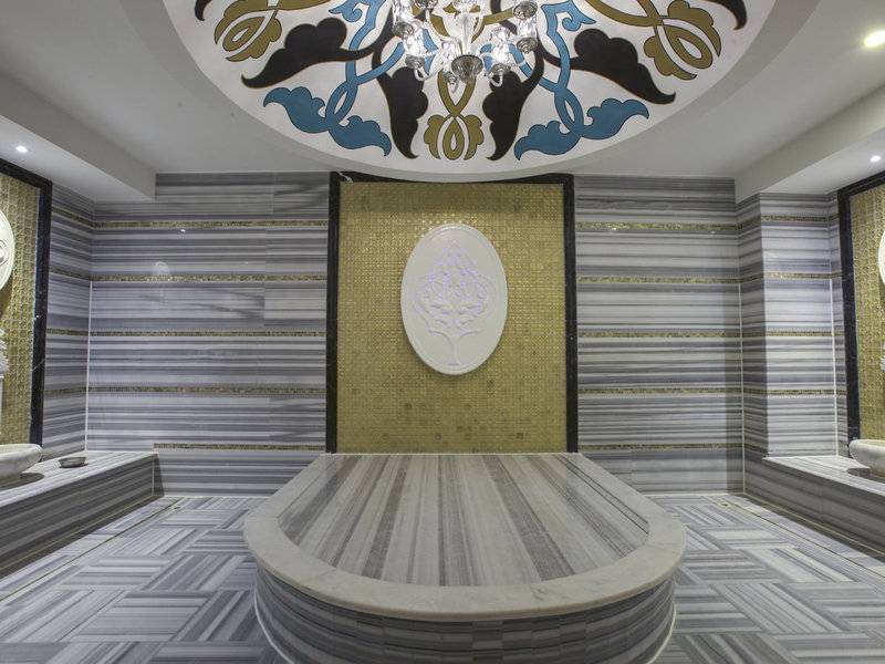 Azura Deluxe Resort & Spa - Alanya