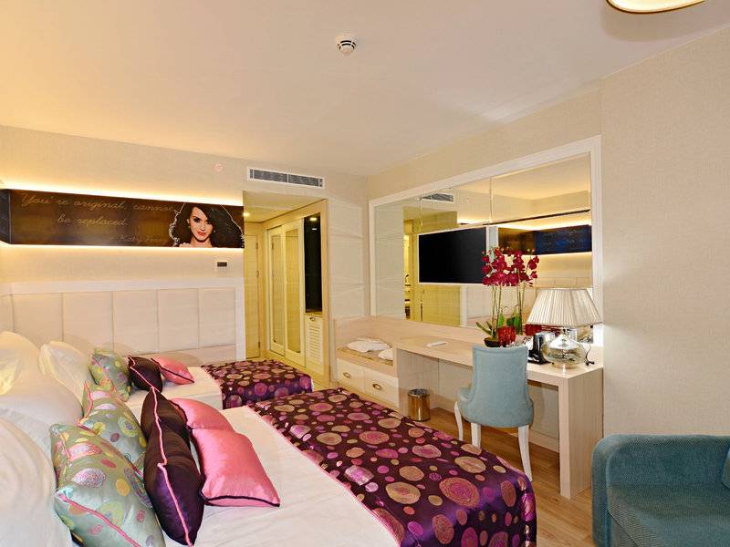Azura Deluxe Resort & Spa - Alanya
