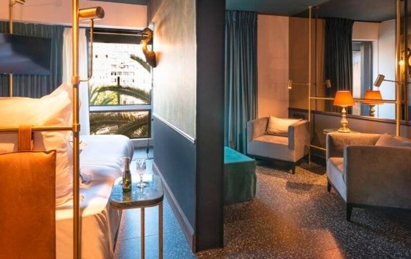 Skylark, Aluma Hotel & Resort in Athen