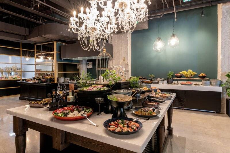 Skylark, Aluma Hotel & Resort in Athen