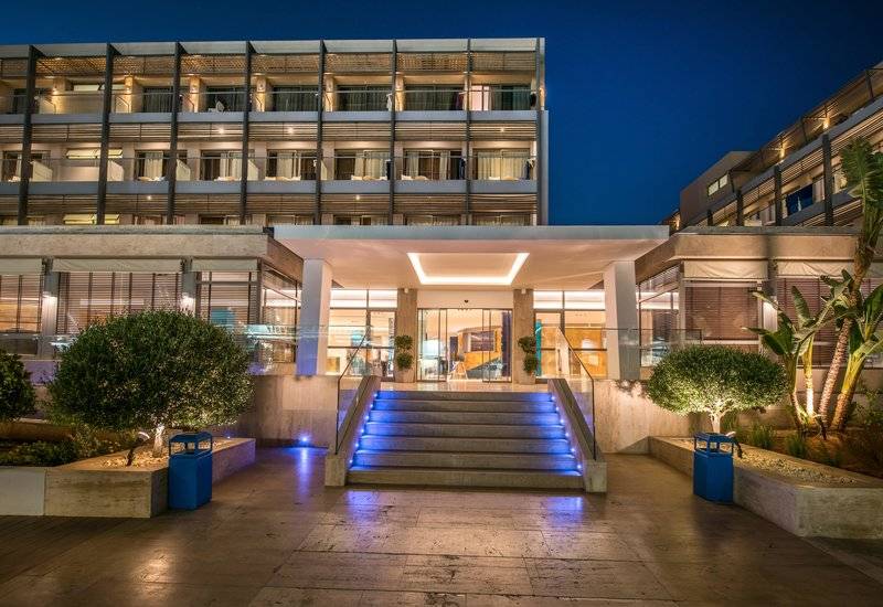 I Resort Beach Hotel and Spa  inklusive Privattransfer