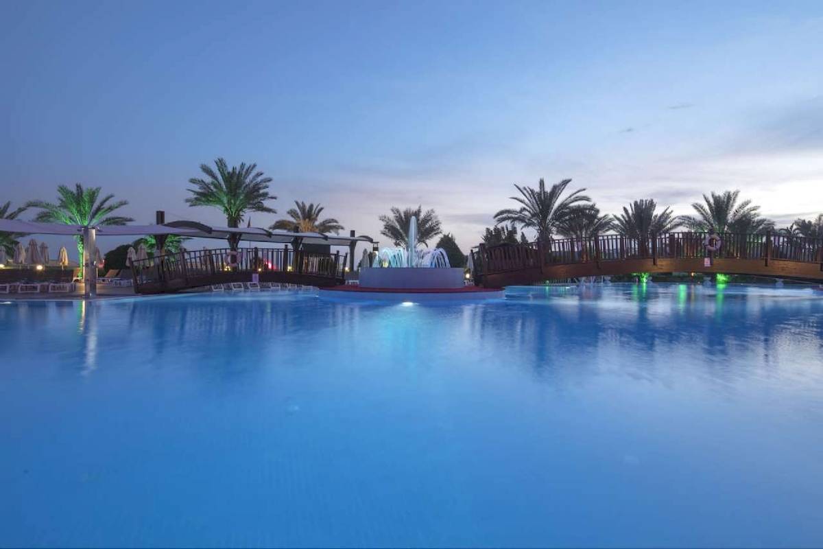 Granada Luxury Okurcalar Hotel