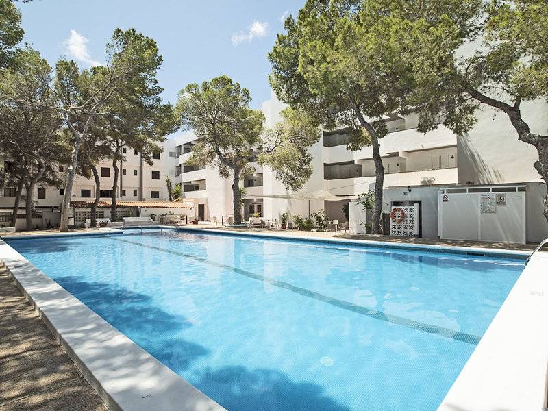Apartamentos Es Pujols