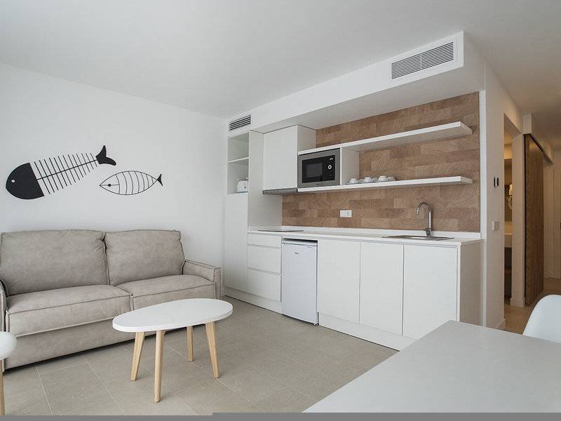 Apartamentos Es Pujols