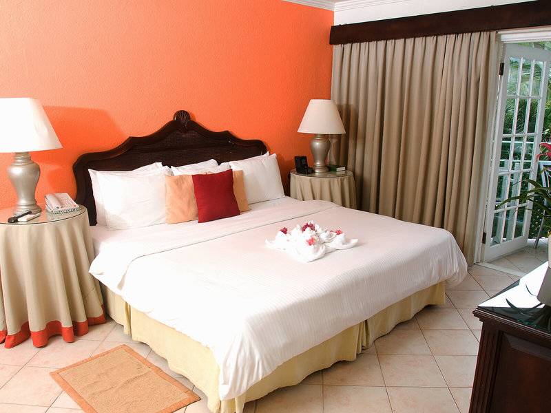 Mango Bay Hotel - Barbados