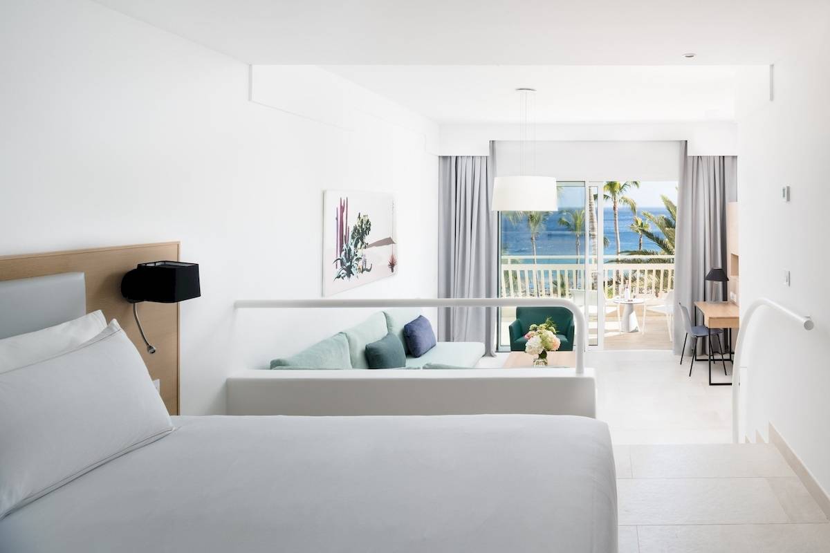 Plus Fariones Suite Hotel - Puerto Del Carmen