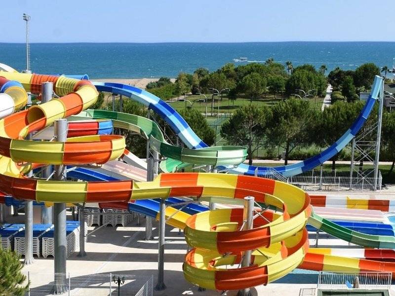 Venezia Palace Deluxe Resort Hotel
