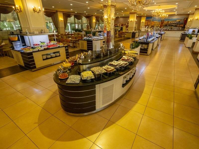 Venezia Palace Deluxe Resort Hotel