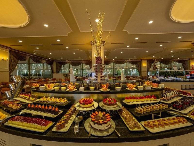 Venezia Palace Deluxe Resort Hotel