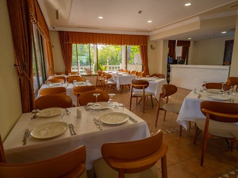 Venezia Palace Deluxe Resort Hotel