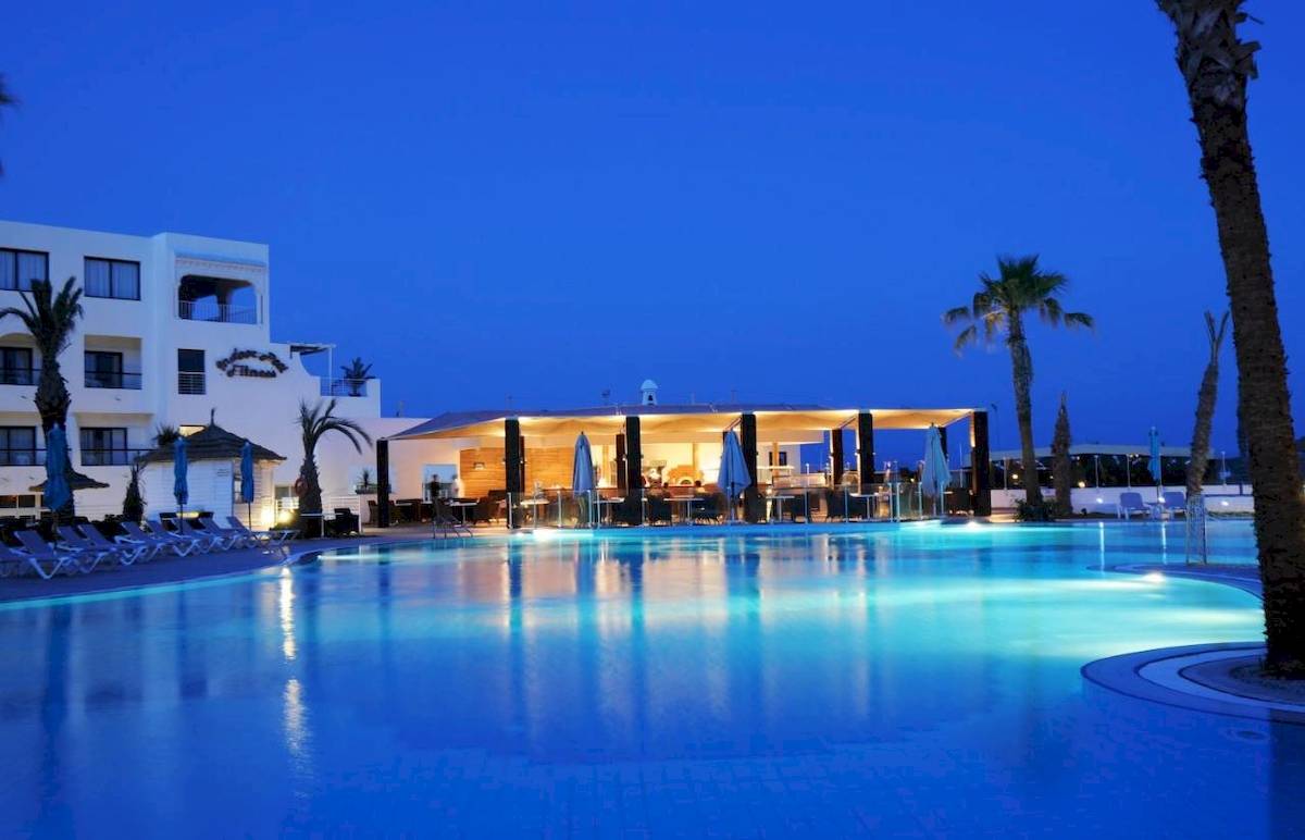 Nozha Beach & Spa Hotel