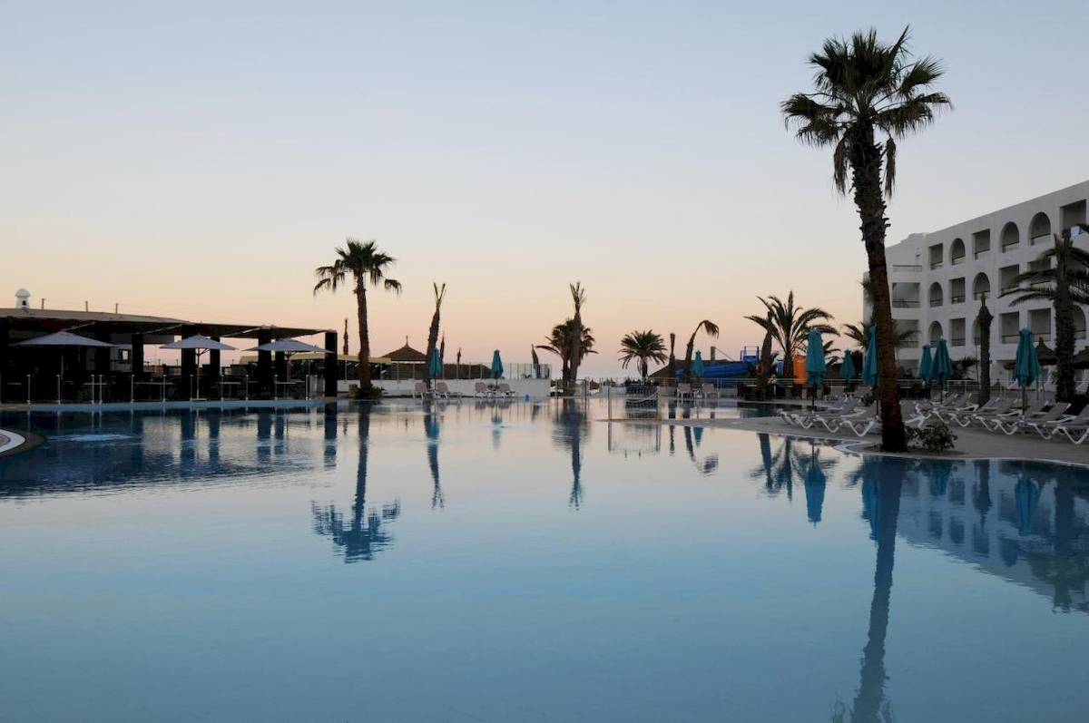 Nozha Beach & Spa Hotel