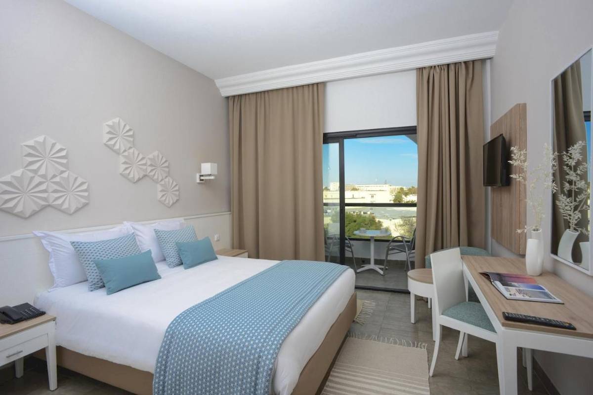 Nozha Beach & Spa Hotel