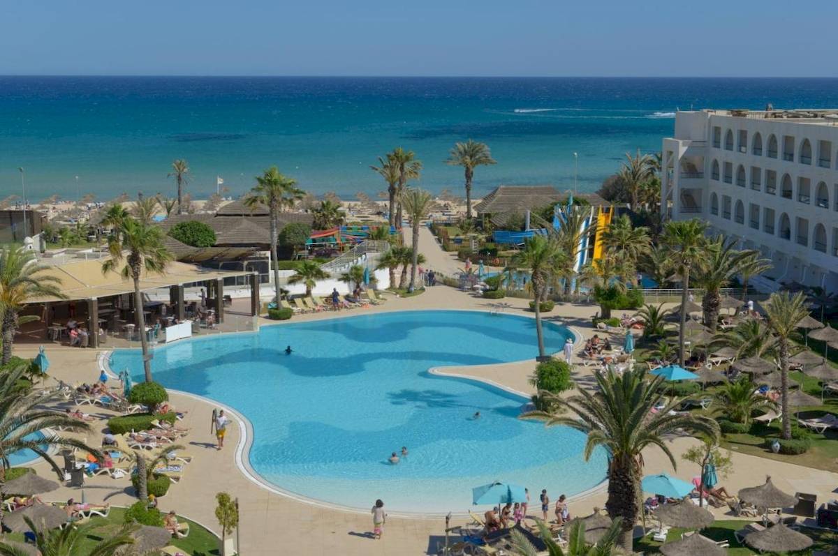 Nozha Beach & Spa Hotel