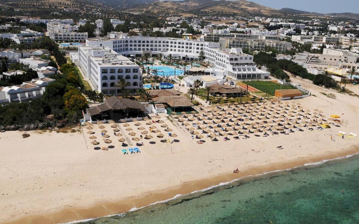 Nozha Beach & Spa Hotel